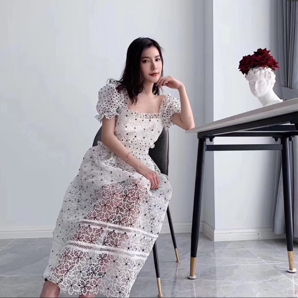 Self-portrait 2-ways-to-wear guipure-lace dress.
